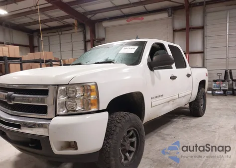 2011 Chevrolet Silverado 1500 Lt z USA, uszkodzony, nr VIN 3GCPKSE31BG134697